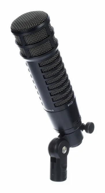 EV RE320 Bundle, de bevestiging en de houder