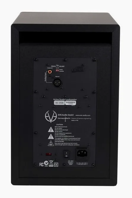 EVE Audio SC208, de behuizing van opzij