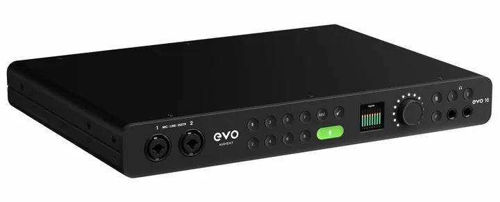 EVO 16 Rack Bundle, het volumeknopje en de LED-meters