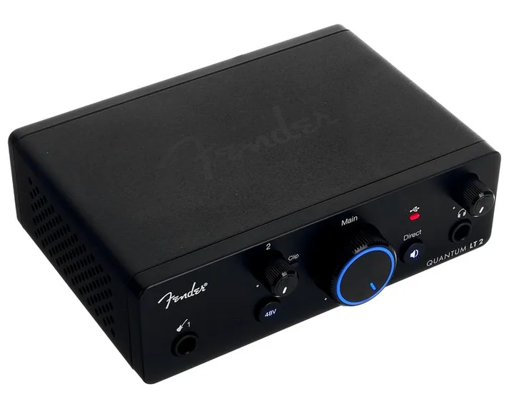 Fender Studio Quantum LT 2, de behuizing van opzij