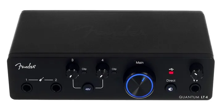 Fender Studio Quantum LT 4, het voorpaneel met de draaiknoppen