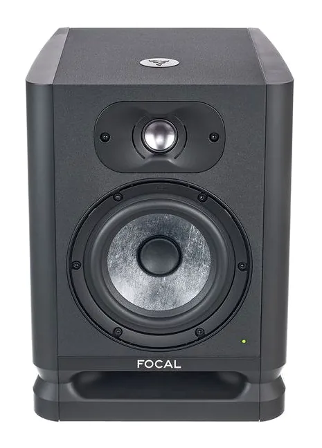 Focal Alpha 50 Evo, het logo en de afwerking