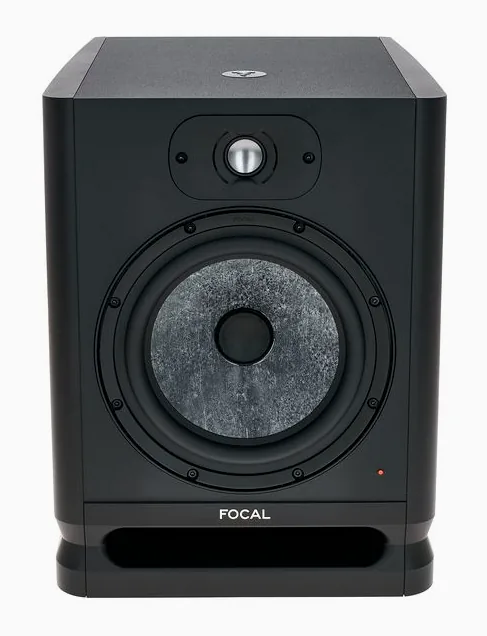 Focal Alpha 80 Evo, de achterkant met de aansluitingen