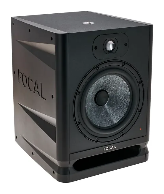 Focal Alpha 80 Evo, de achterkant met de aansluitingen
