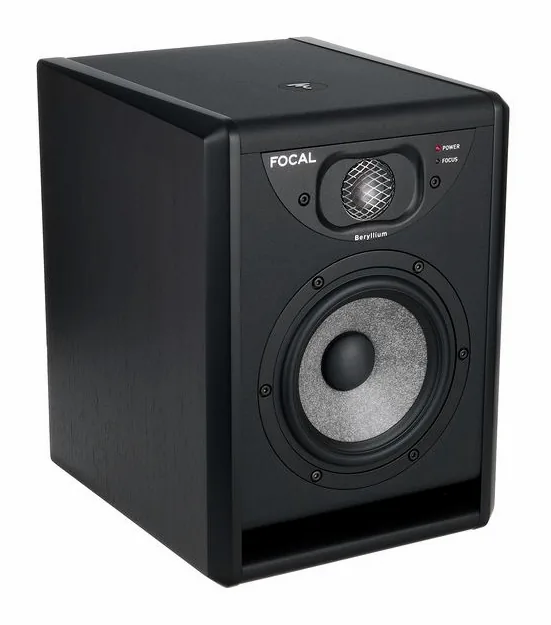 Focal Solo6 Black ST6, het frontpaneel met de woofer en tweeter