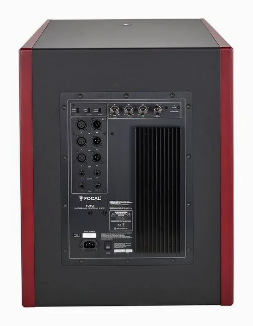 Focal Sub12, het logo en de afwerking