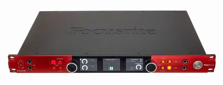 Focusrite Red 8 Line, de aansluitingen aan de achterkant
