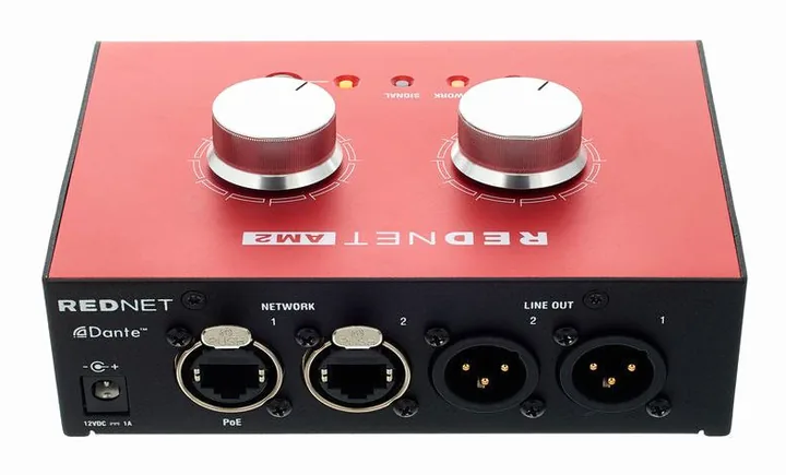 Focusrite RedNet AM2, de regelaars aan de achterzijde