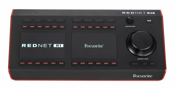 Focusrite RedNet R1, de behuizing van opzij