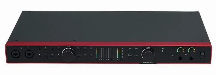Focusrite Scarlett 18i20 4th Gen, het voorpaneel met de draaiknoppen