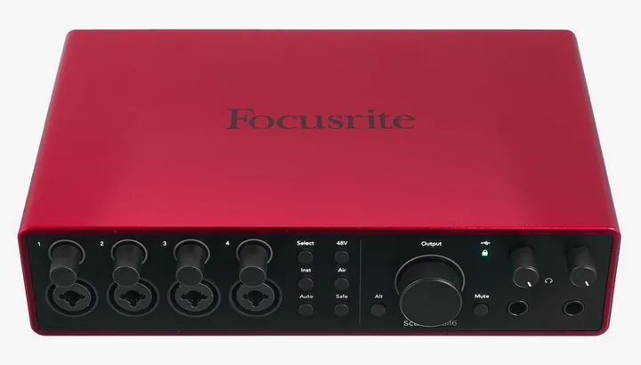 Focusrite Scarlett 18i16 4th Gen, het voorpaneel met de draaiknoppen
