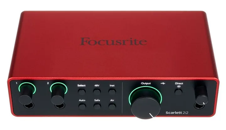 Focusrite Scarlett 2i2 4th Gen. Mic Bund, de ingangen aan de voorzijde