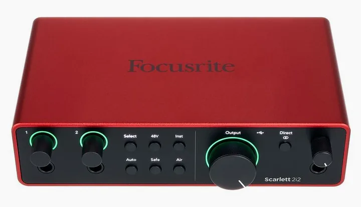 Focusrite Scarlett 2i2 4th Generation, het voorpaneel met de draaiknoppen