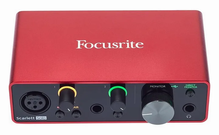Focusrite Scarlett Solo 3rd Gen, de behuizing van opzij