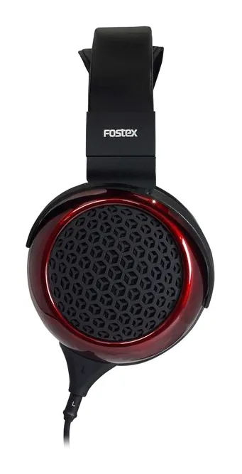 Fostex TH919, de kabelaansluiting aan de oorschelp