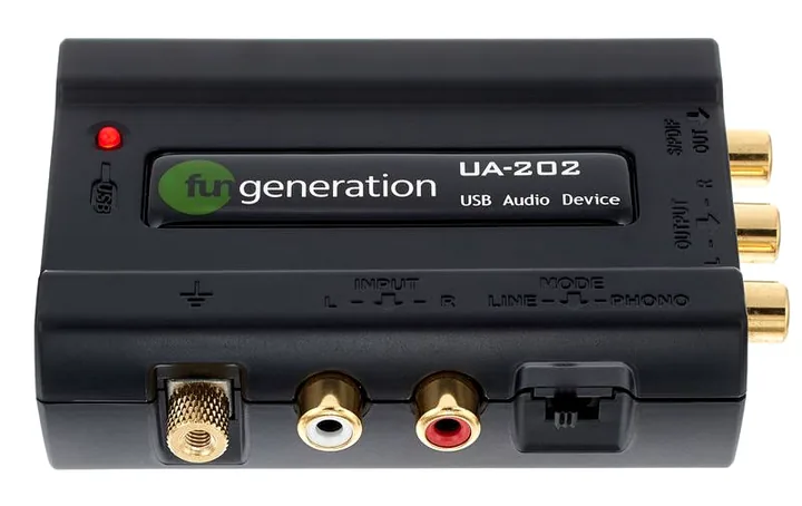 Fun Generation UA-202, het volumeknopje en de LED-meters
