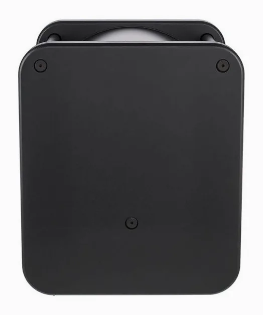 Genelec 7050 CPM, het logo en de afwerking