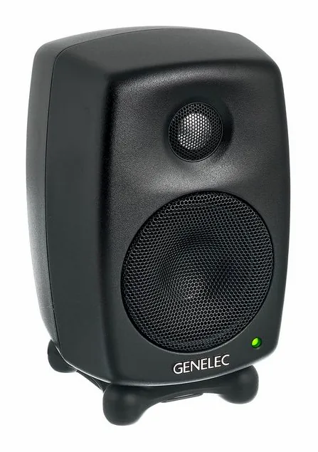 Genelec 8010 AM, het frontpaneel met de woofer en tweeter