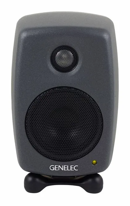Genelec 8010 AP, het frontpaneel met de woofer en tweeter