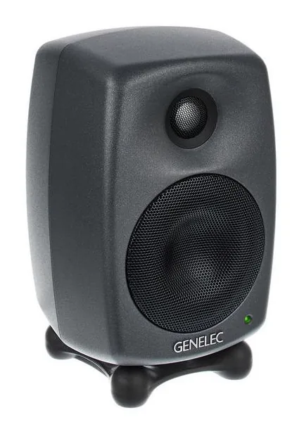 Genelec 8020 DPM, de regelaars aan de achterzijde