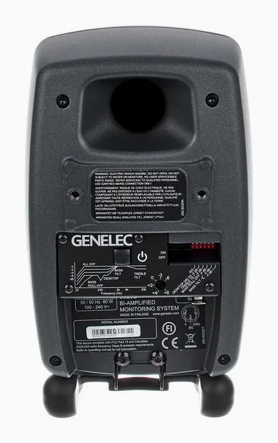 Genelec 8020 DPM, de bassreflexpoort