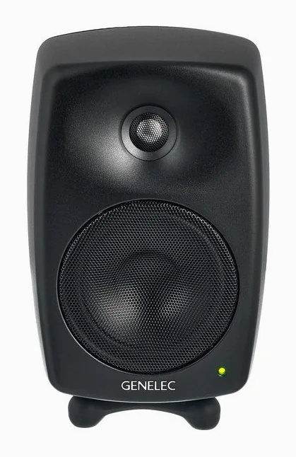 Genelec 8030 CM, de bassreflexpoort