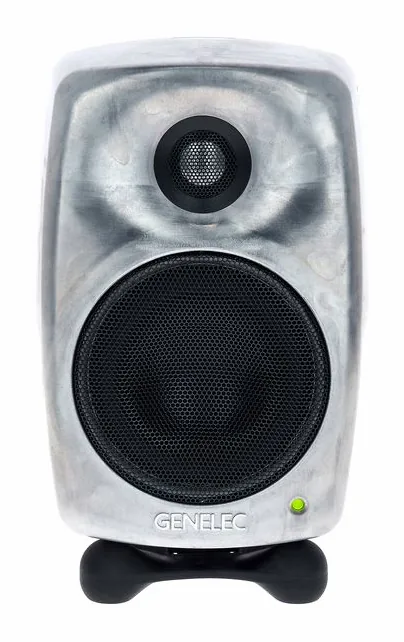 Genelec 8320 RAW Pack, de bassreflexpoort