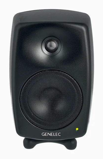 Genelec 8330 AM, de behuizing van opzij