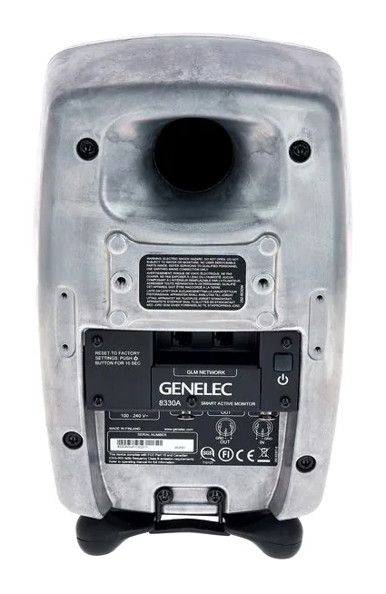 Genelec 8330 RAW Pack, de regelaars aan de achterzijde