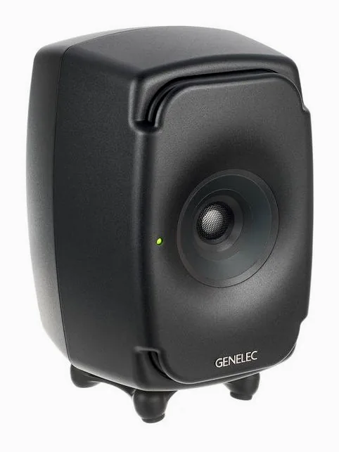 Genelec 8331 AM, het logo en de afwerking