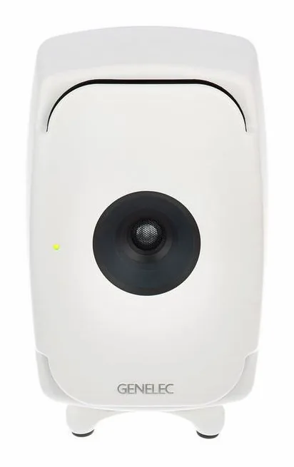 Genelec 8341 AW, het logo en de afwerking