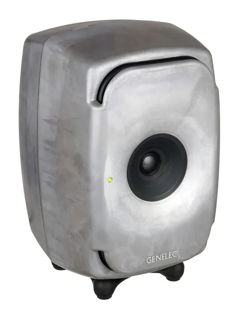 Genelec 8341 RAW, het frontpaneel met de woofer en tweeter