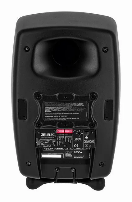 Genelec 8350 AMM, de bassreflexpoort