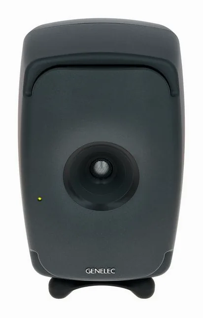 Genelec 8351BP, het logo en de afwerking