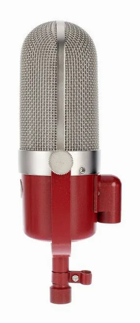Golden Age Audio Project R1 Tube active, het frontale grillewerk