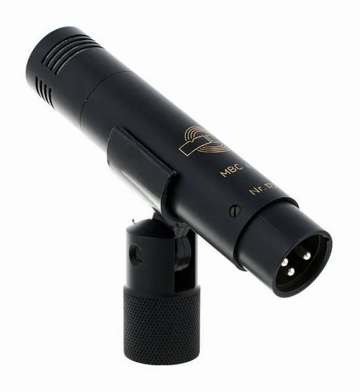 Haun MBC 440, de XLR-aansluiting onderaan