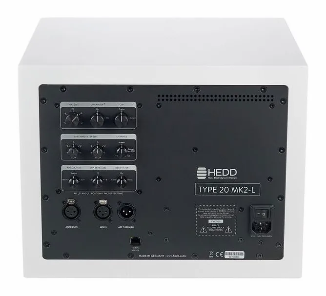 HEDD Type 20 MK2 Left White, het frontpaneel met de woofer en tweeter