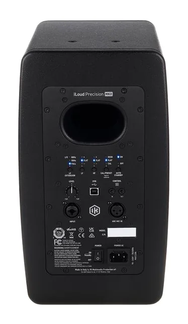 IK Multimedia iLoud Precision 6 MKII, de bassreflexpoort