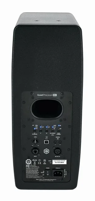IK Multimedia iLoud Precision MTM MKII, het logo en de afwerking