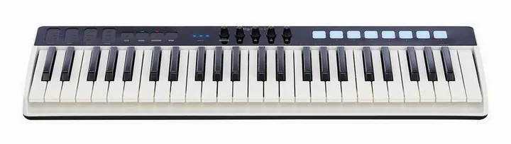 IK Multimedia iRig Keys I/O 49, de aansluitingen aan de achterkant