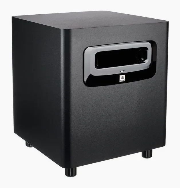 JBL LSR 310 S, het logo en de afwerking