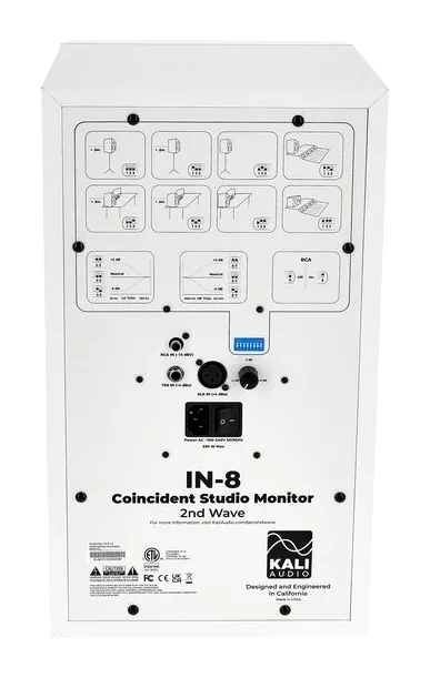 Kali Audio IN-8 White 2nd Wave, de achterkant met de aansluitingen