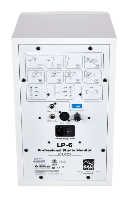 Kali Audio LP-6 2nd Wave White, de bassreflexpoort