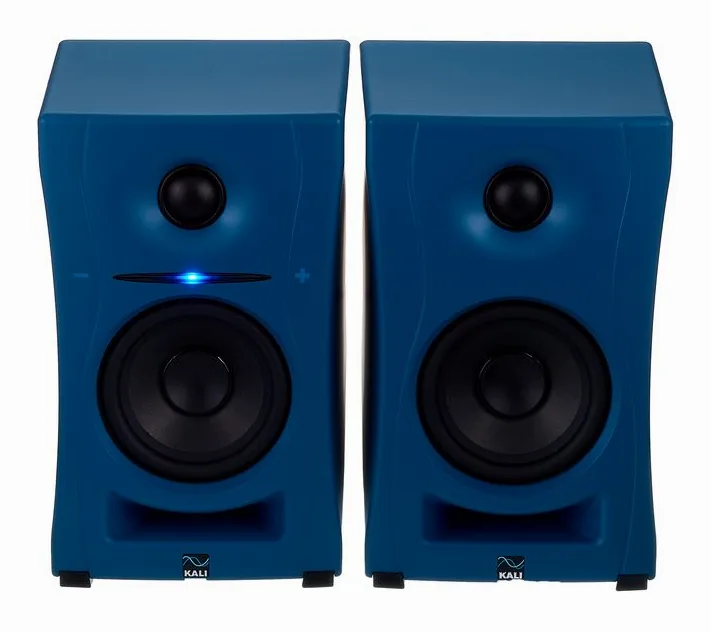 Kali Audio LP-UNF Blue, het frontpaneel met de woofer en tweeter
