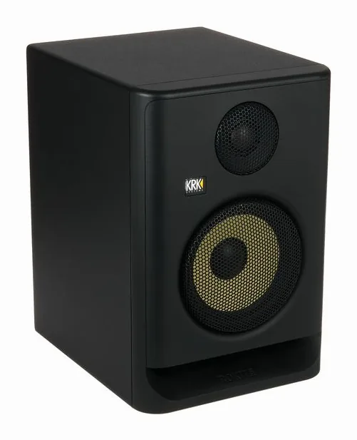 KRK Rokit RP5 G5 Clamp Bundle, de regelaars aan de achterzijde