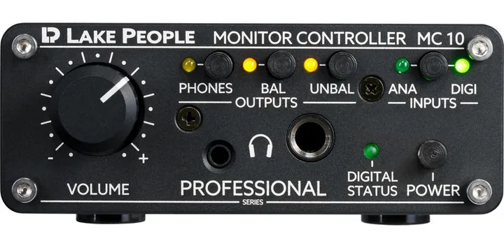 Lake People MC10, het logo en de afwerking
