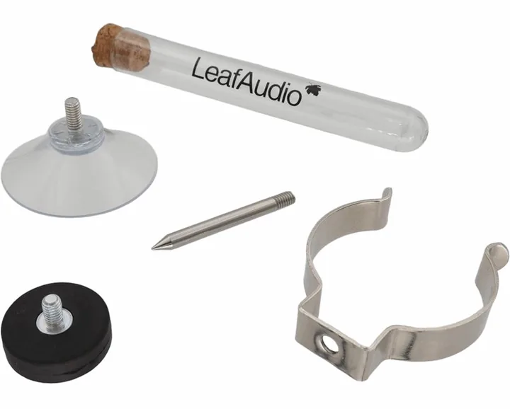 Leaf Audio Geophone L, de XLR-aansluiting onderaan