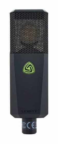 Lewitt Authentica LCT 940, de XLR-aansluiting onderaan