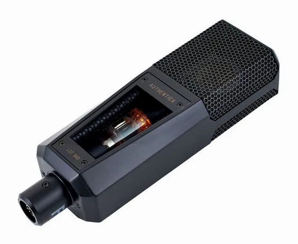 Lewitt Authentica LCT 940, de bevestiging en de houder