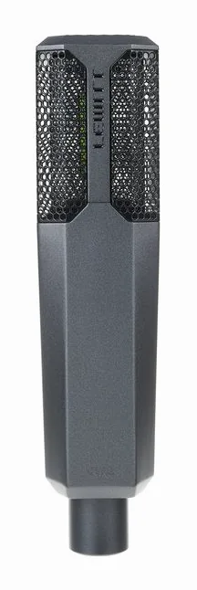 Lewitt LCT 1040, de bevestiging en de houder